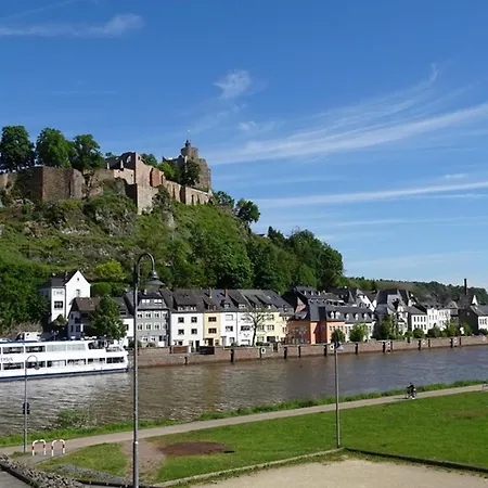 Moselle River Retreat, Cleaning Included * Ediger-Eller